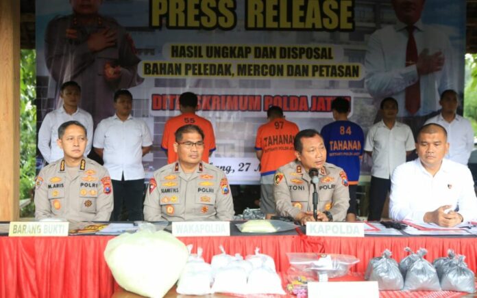 Dijual Secara Online, 231 Kilogram Mercon Berhasil Diamankan Polda Jatim