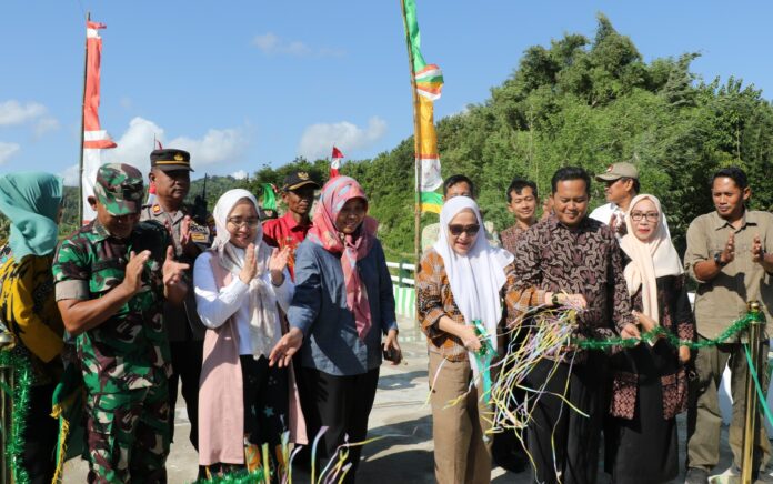 Berhasil Rampungkan Empat Jembatan, Warga Soko Temayang Adakan Tasyakuran