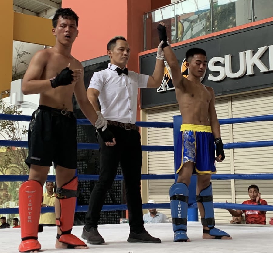 Membanggakan! Santri Manbaul Hikam Raih Medali Emas Kejuaraan Kickboxing Jatim Fight Fest 2023