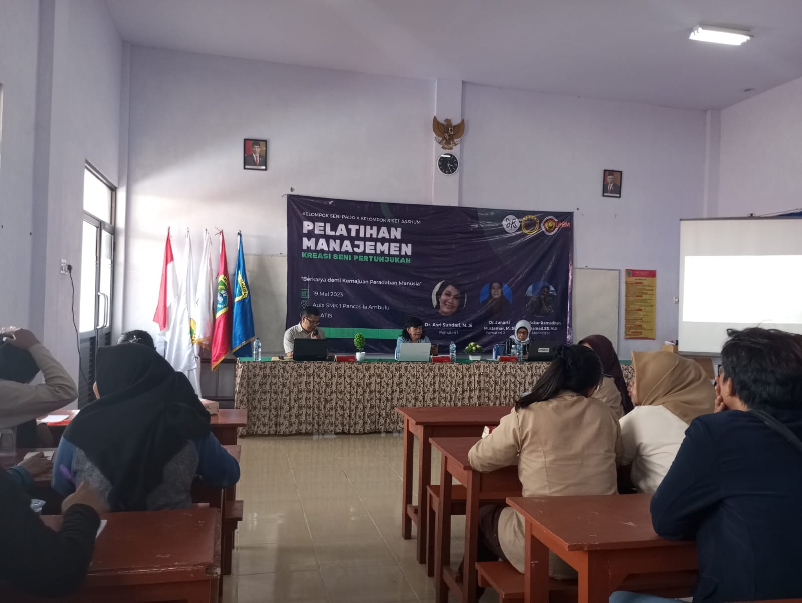 Gandeng Komunitas Kesenian, UNEJ Gelar Pengabdian Masyarakat Melalui Workshop Manajemen Seni Pertunjukan