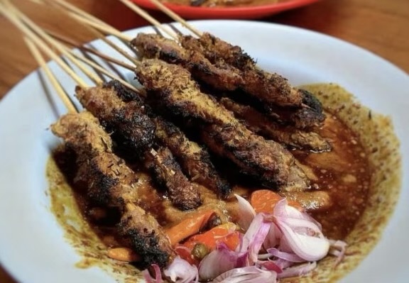 7 Rekomendasi Wisata Kuliner Surabaya yang Wajib Dikunjungi