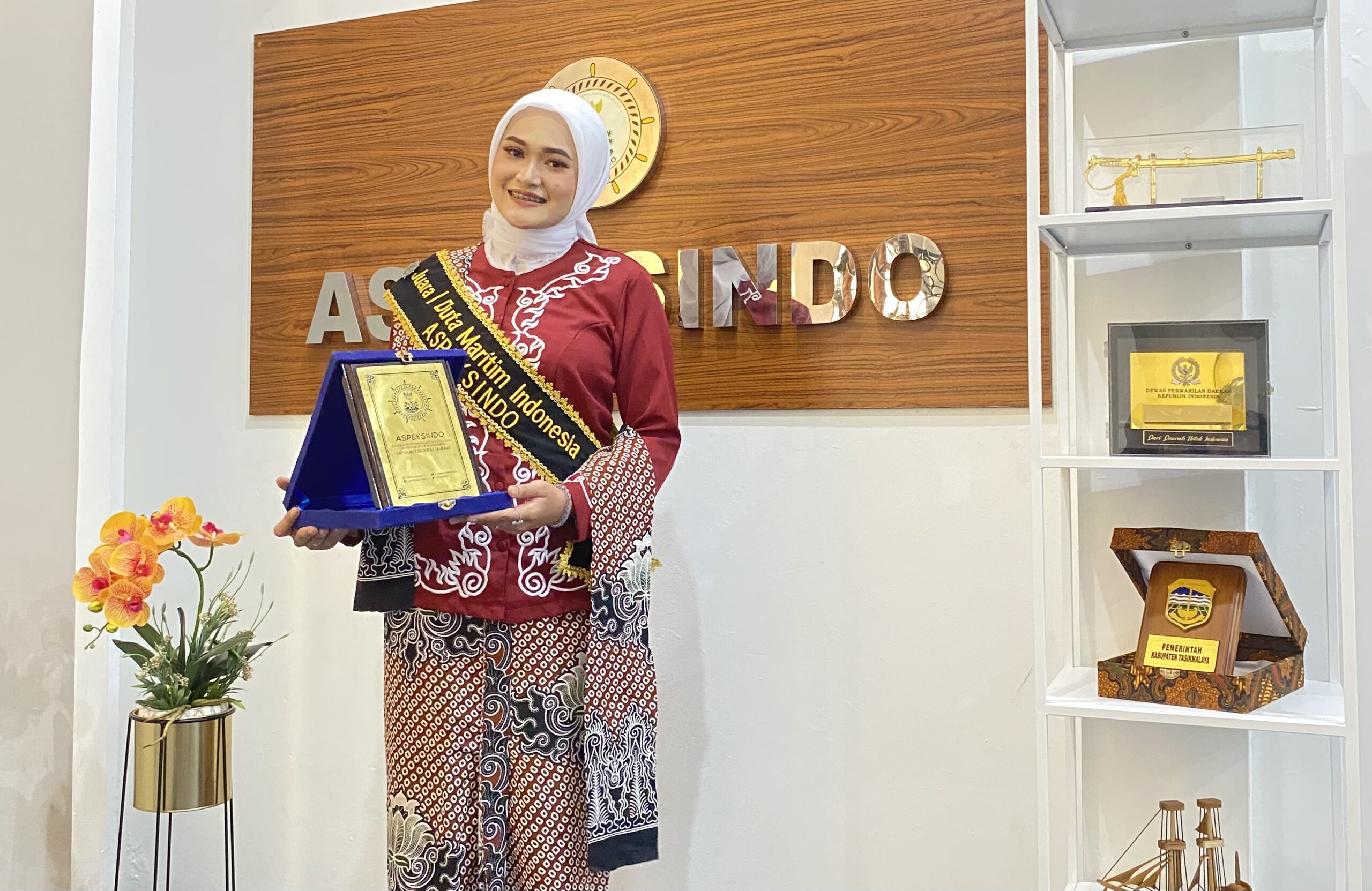 Harum Rizky Amalia, Juara 1 Duta Maritim Indonesia 2023.