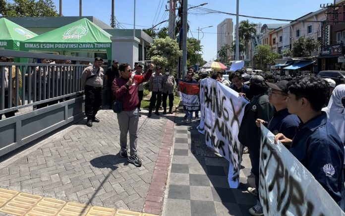 Marak Tambang Ilegal di Jawa Timur, Mahasiswa Desak Kepala Dinas ESDM Dicopot