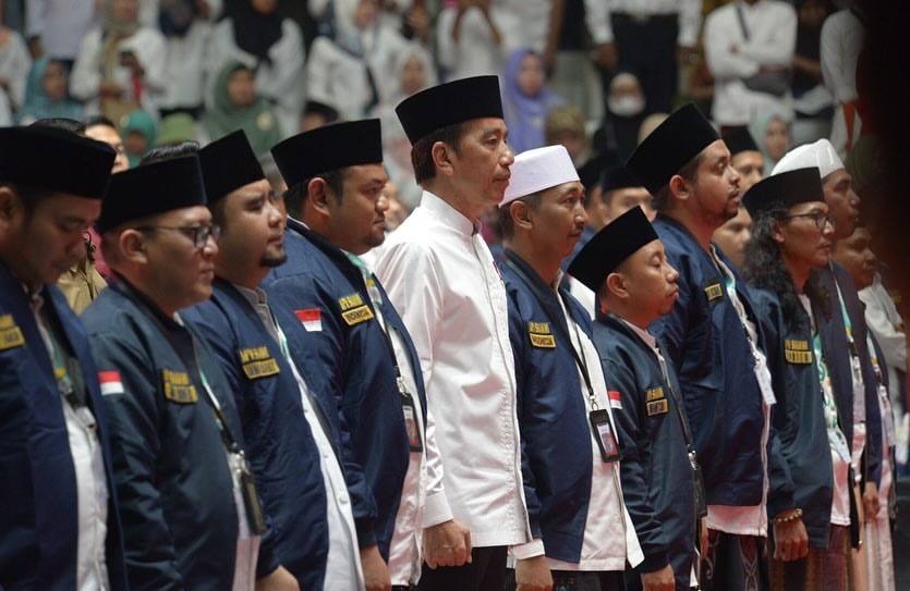 Pakai Jaket "2024 Manut Jokowi" Samawi Deklarasi Prabowo Presiden