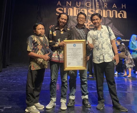 Komunitas Sastra Asal Bondowoso Meraih Anugerah Sutasoma
