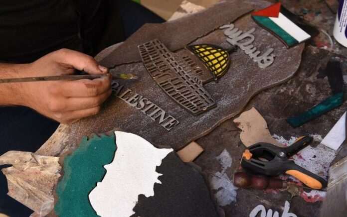 Warga Palestina di Luar Negeri Lestarikan Warisan Budaya Melalui Karya Seni