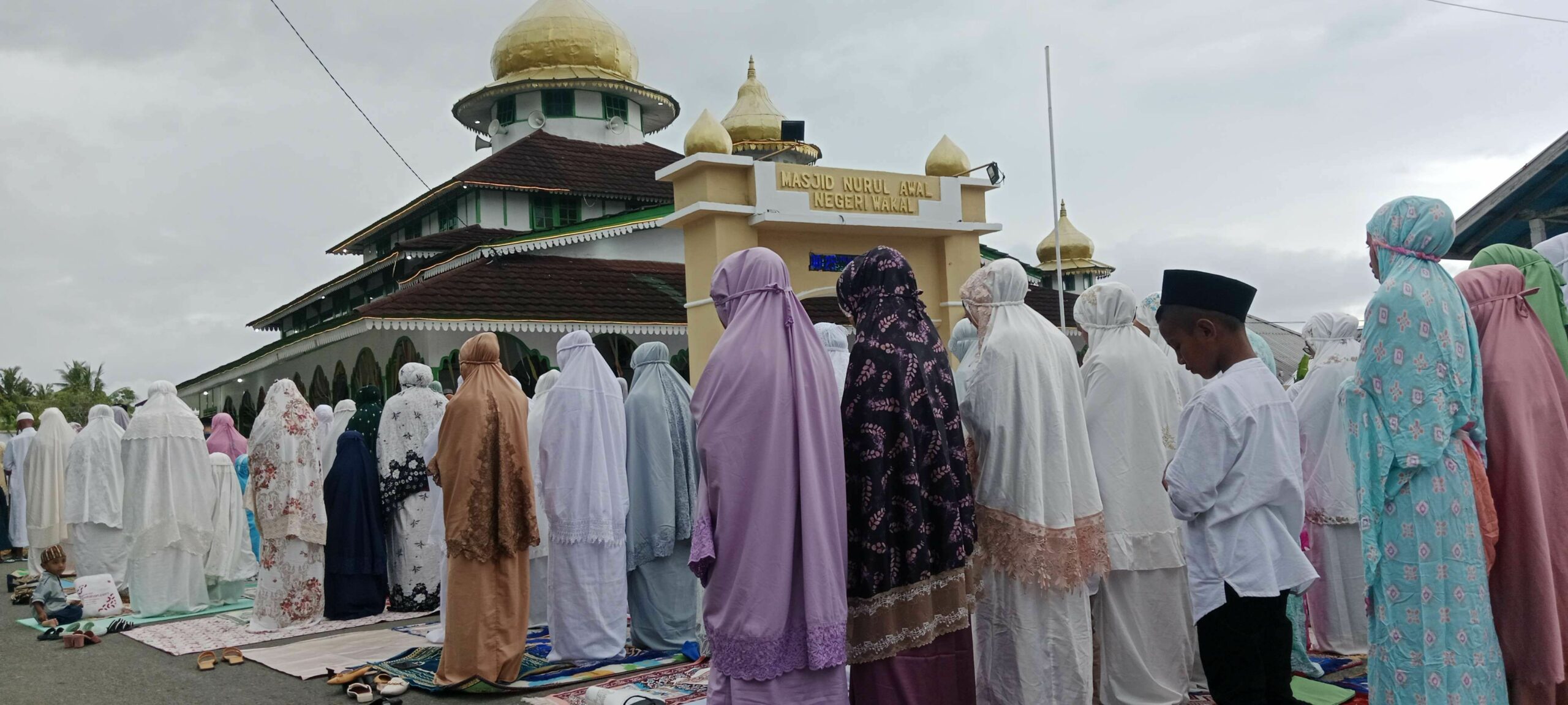 Tata Cara Sholat Idul Adha Lengkap dengan Sunnah Sebelum dan Setelah Mendirikan Sholat