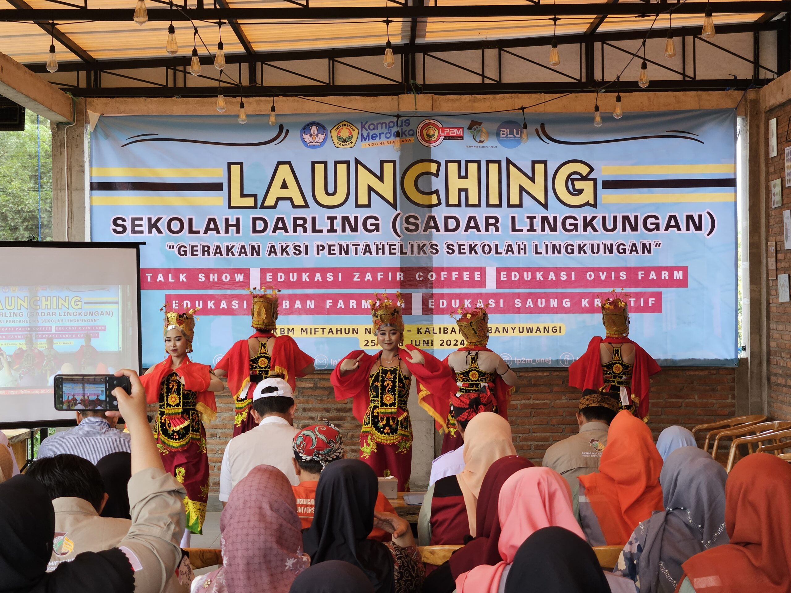 Launching Sekolah Sadar Lingkungan, LP2M Universitas Jember Angkat Tema Gerakan Aksi Pentaheliks