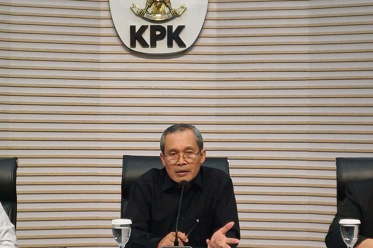 KPK Tetapkan Puluhan Tersangka Kasus Korupsi Hibah Pemprov Jatim