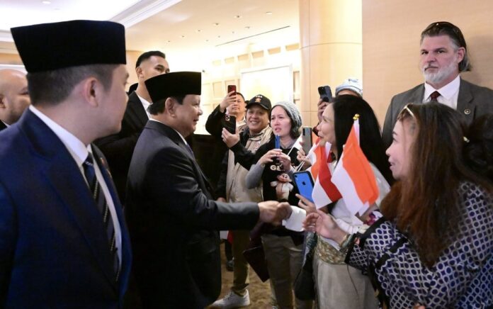 Tiba di Amerika Serikat, Prabowo Disambut WNI: We Love You, Pak