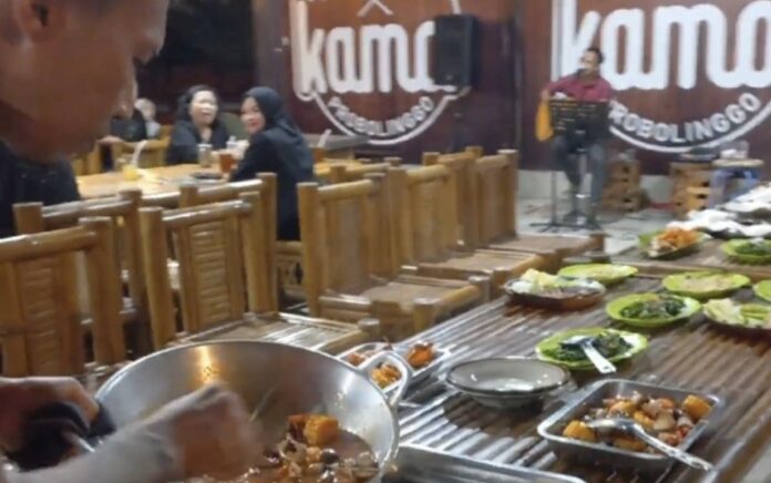 Nikmatnya Seafood Grojok Kuliner Warung Kama