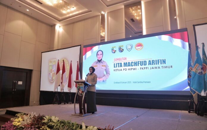 Lita Machfud Arifin Resmi Jadi Ketua PD HIPWI-FKPPI Jawa Timur