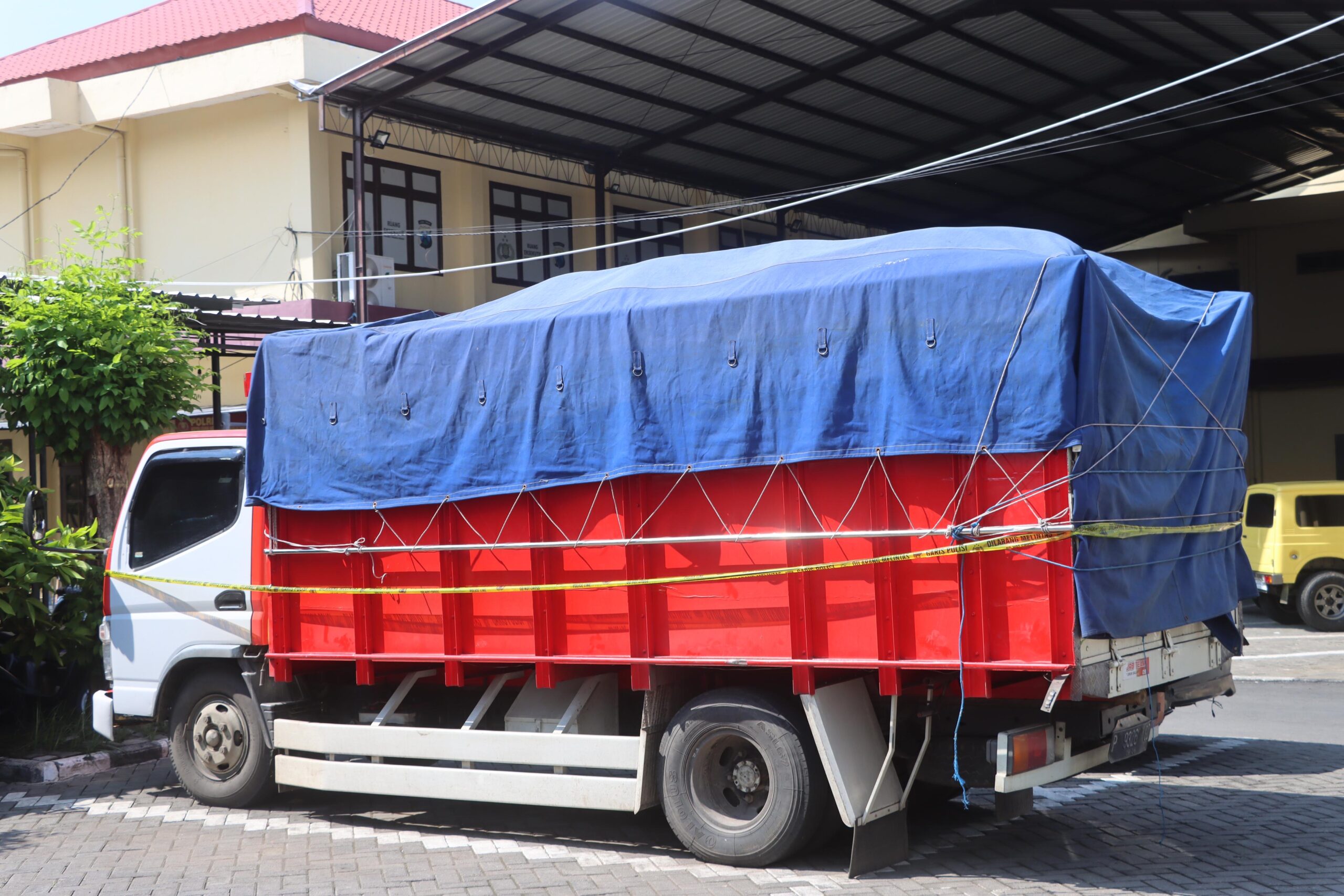 Pengamanan 10 Ton Pupuk Subsidi di Probolinggo, Oknum TNI Diduga Terlibat