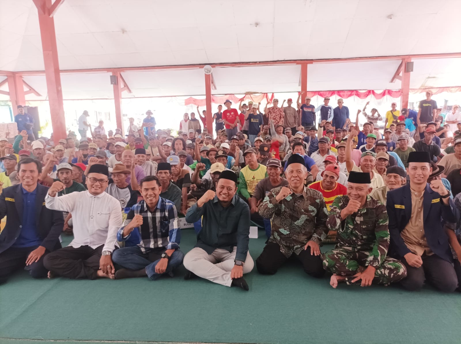 Karang Taruna dan BAZNAS Kabupaten Probolinggo Gelar "Ramadhan Kareem" Berbagi dengan Abang Becak